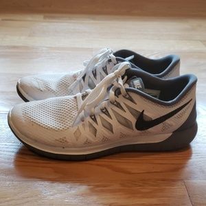 Nike Women's Free 5.0 Running